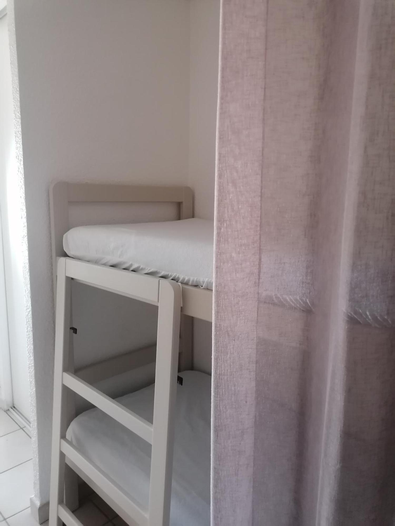 Studio 4 Personnes Bord De Mer Avec Piscine Wifi Cervione Kültér fotó